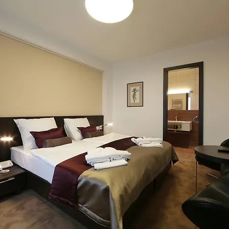 Domasa Zelena Laguna Domasa Dobra